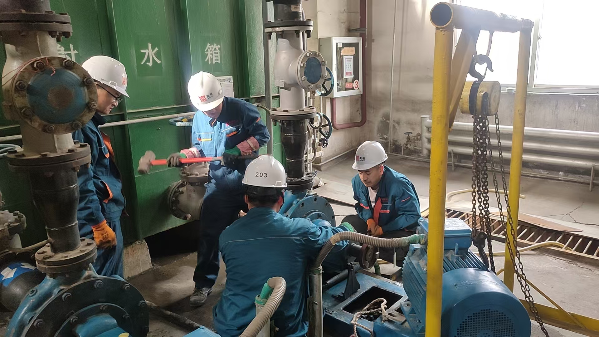 防寒保供筑防线 精建细护稳发电——白银和记娱乐H88圆满实现汽轮机冬季专项运维 防寒保供筑防线 精建细护稳发电——白银和记娱乐H88圆满实现汽轮机冬季专项运维